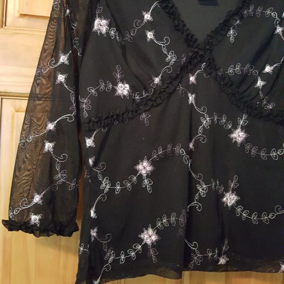 Blouse Black Floral Women's Size Medium - Picture 13 of 15